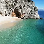 Diana Διαμέρισμα *