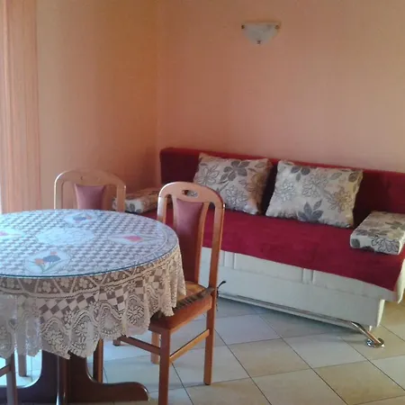 Diana Apartman *