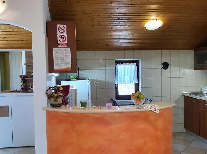 Diana Apartman
