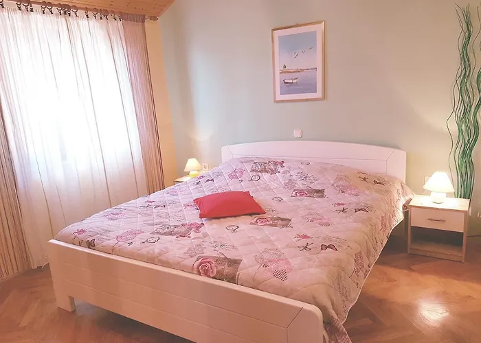 Diana Apartman